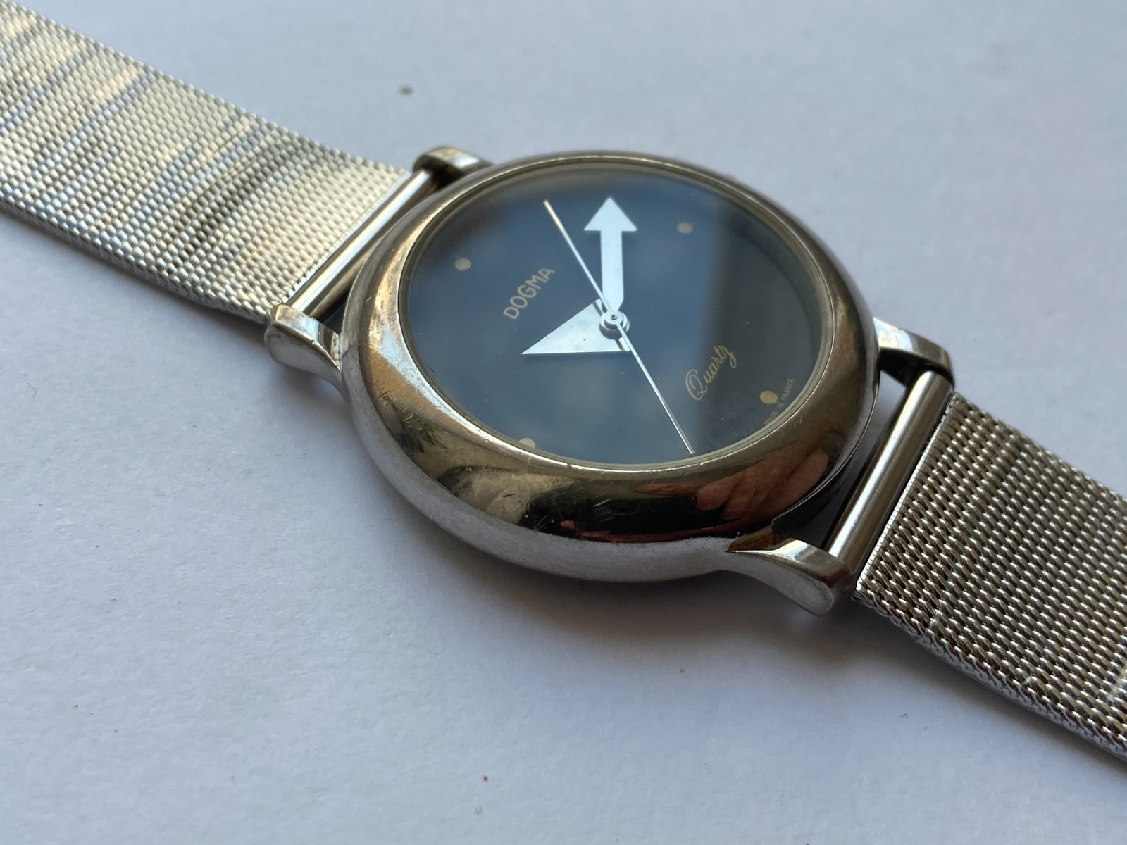 RARE MEN WRIST WATCH SWATCH QUARTZ DOGMA FRANCE THINLINE C-80 3 JEWELS WORK