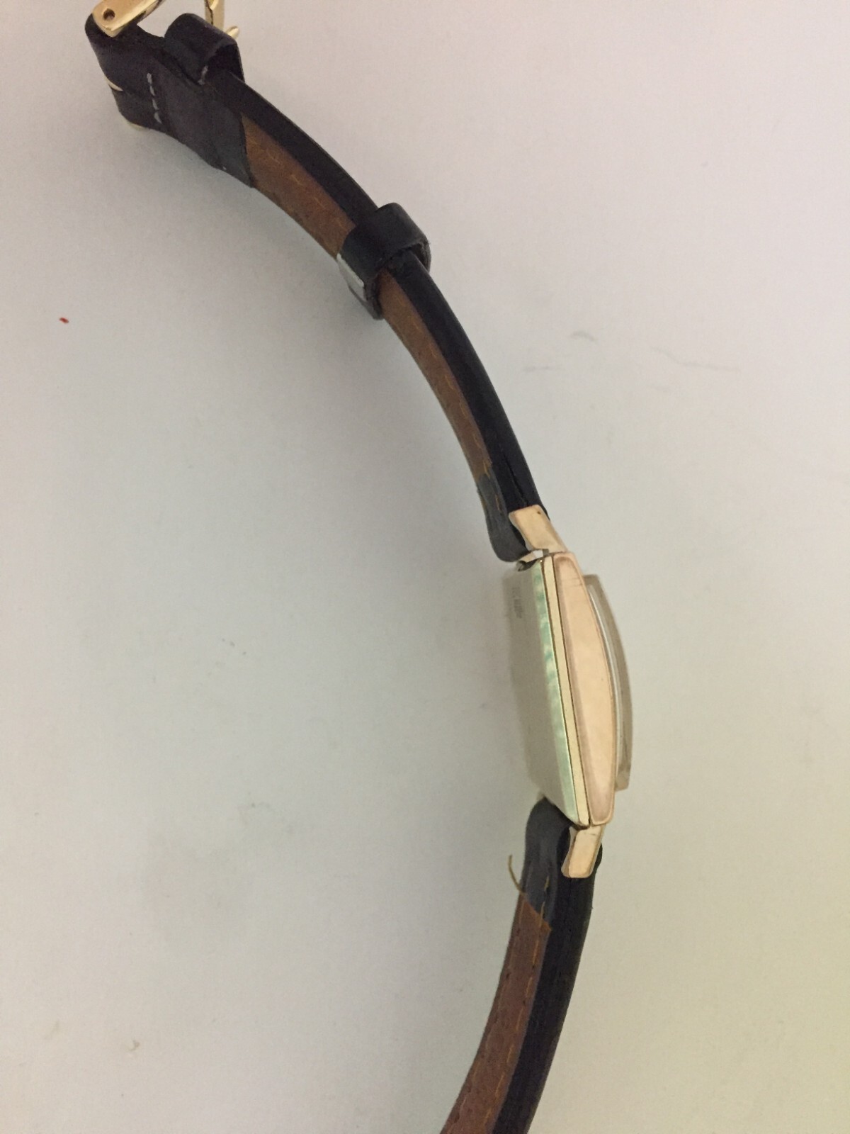 BENRUS 20 MICRON GOLD ELECTROPLATE BEZEL 1OK G.F BACK MANUAL WINDING