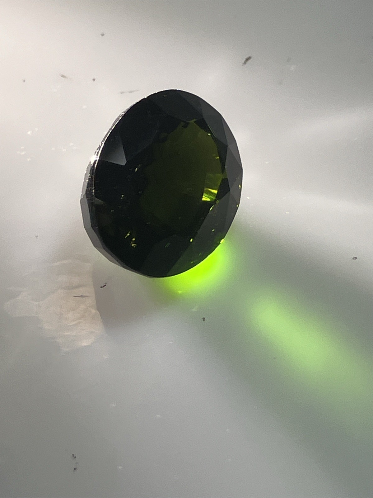 6.43 ct. AAA NATURAL GREEN TOURMALINE, BRAZIL, UNHEATED IF – VVS CLEAN, OVAL CUT