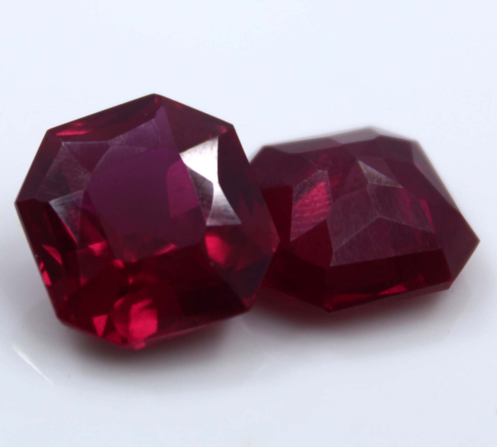 17 Ct Natural Certified BURMA Pigeon Blood Red Ruby Unheated Loose Gemstone Pair