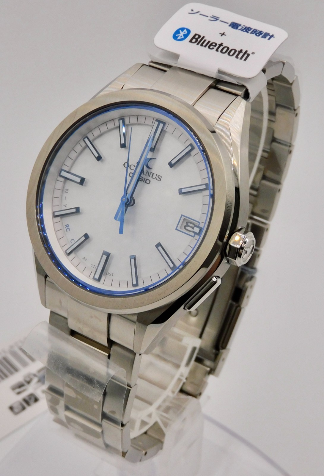 NEW CASIO OCEANUS OCW-T200S-7AJF White Dial Bluetooth Solar Mens Watch in BOX