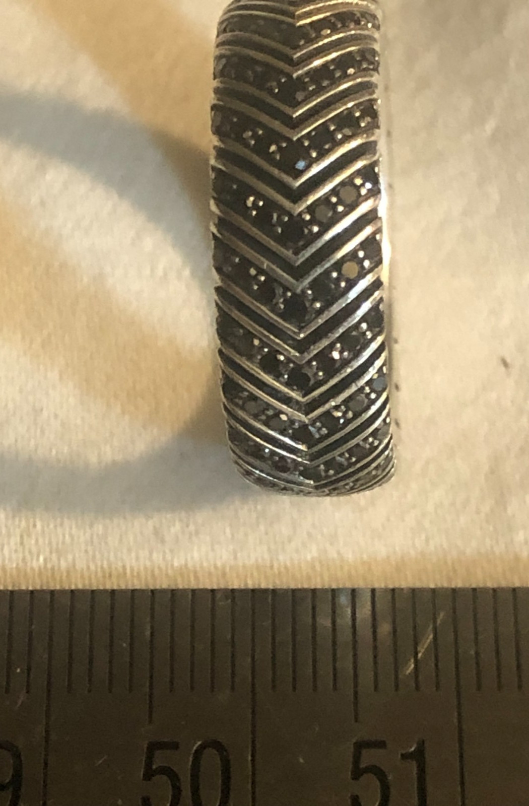 David Yurman Sterling Silver Men’s Chevron Black Diamond Band Ring 8mm – Size 10