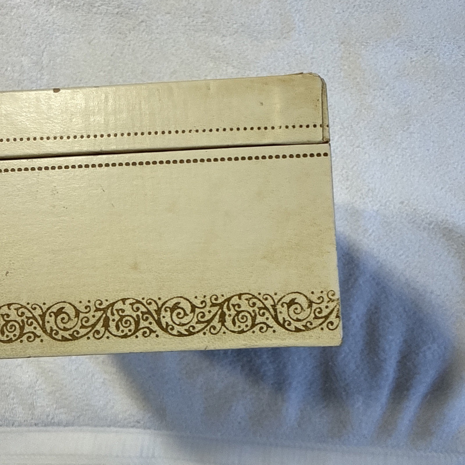 Mele Vintage White Cream Jewelry Box Two Tiers Accordion Style Pink Velvet