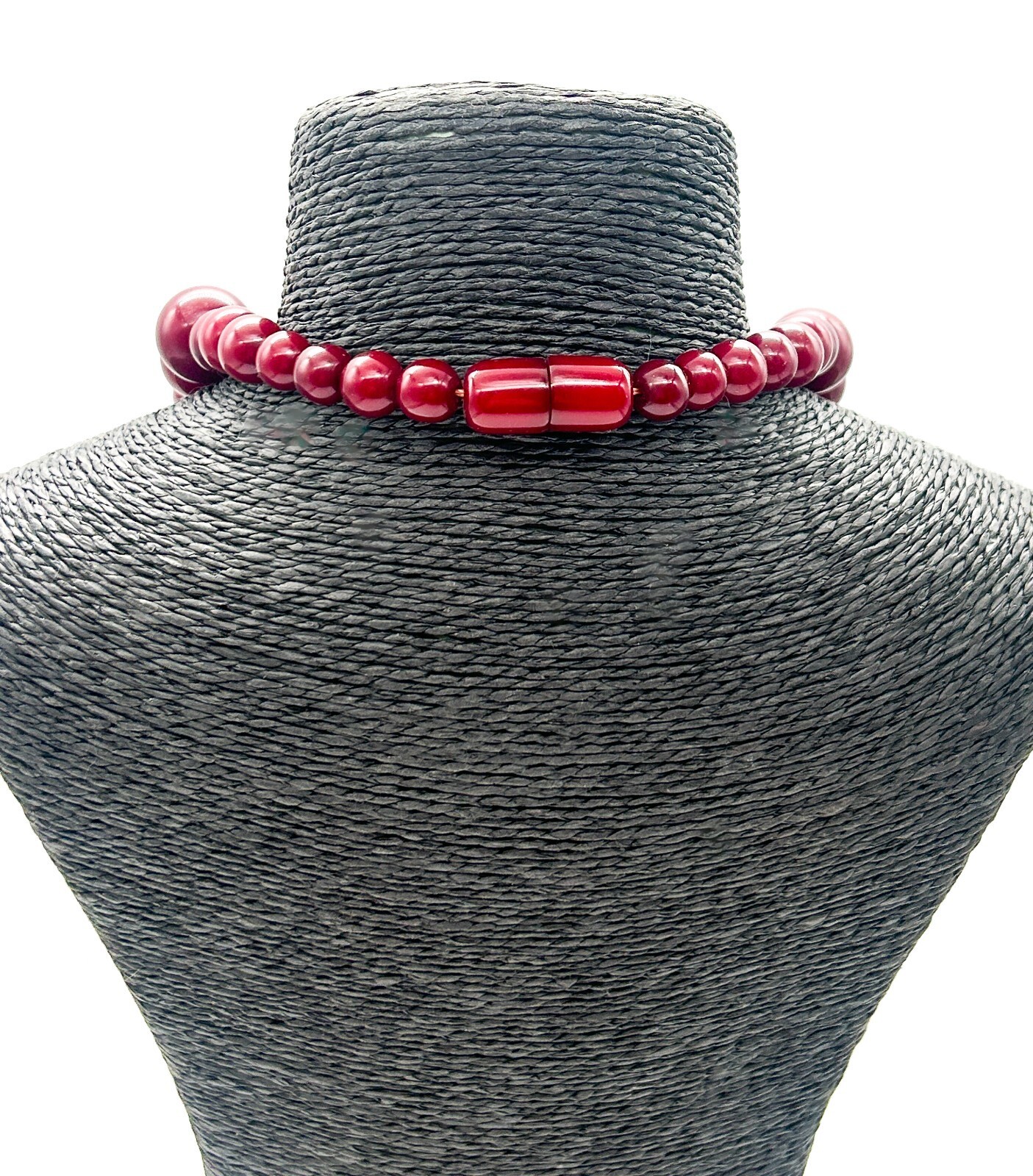 Vintage Graduated Burgundy Red Plastic Bead Necklace Hidden Screw Barrel Clasp