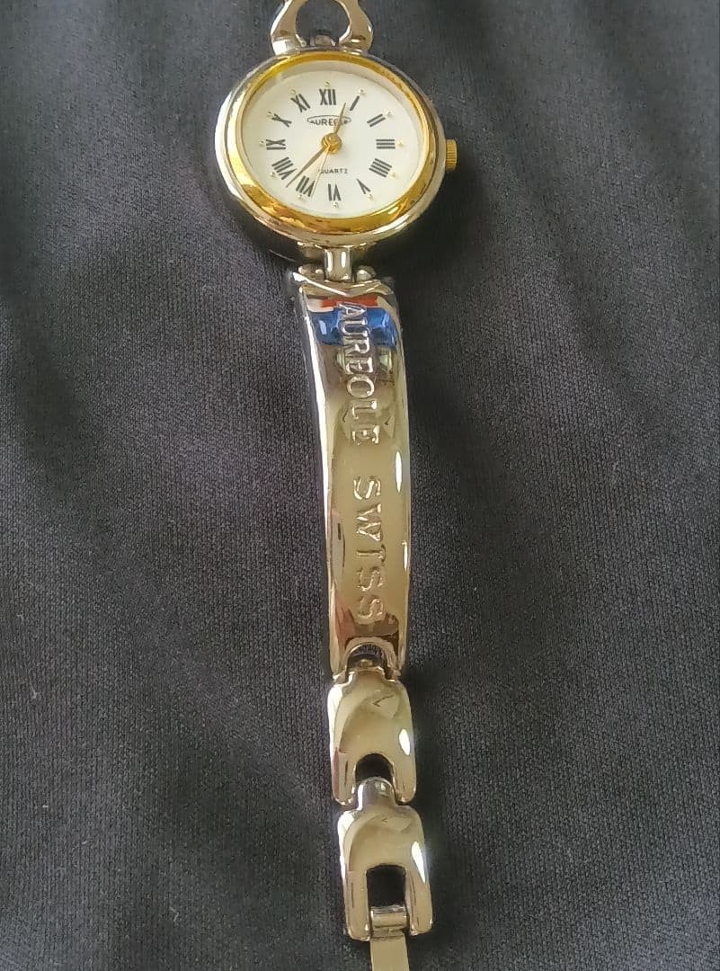 Aureole Quartz White Dial Wristwatch