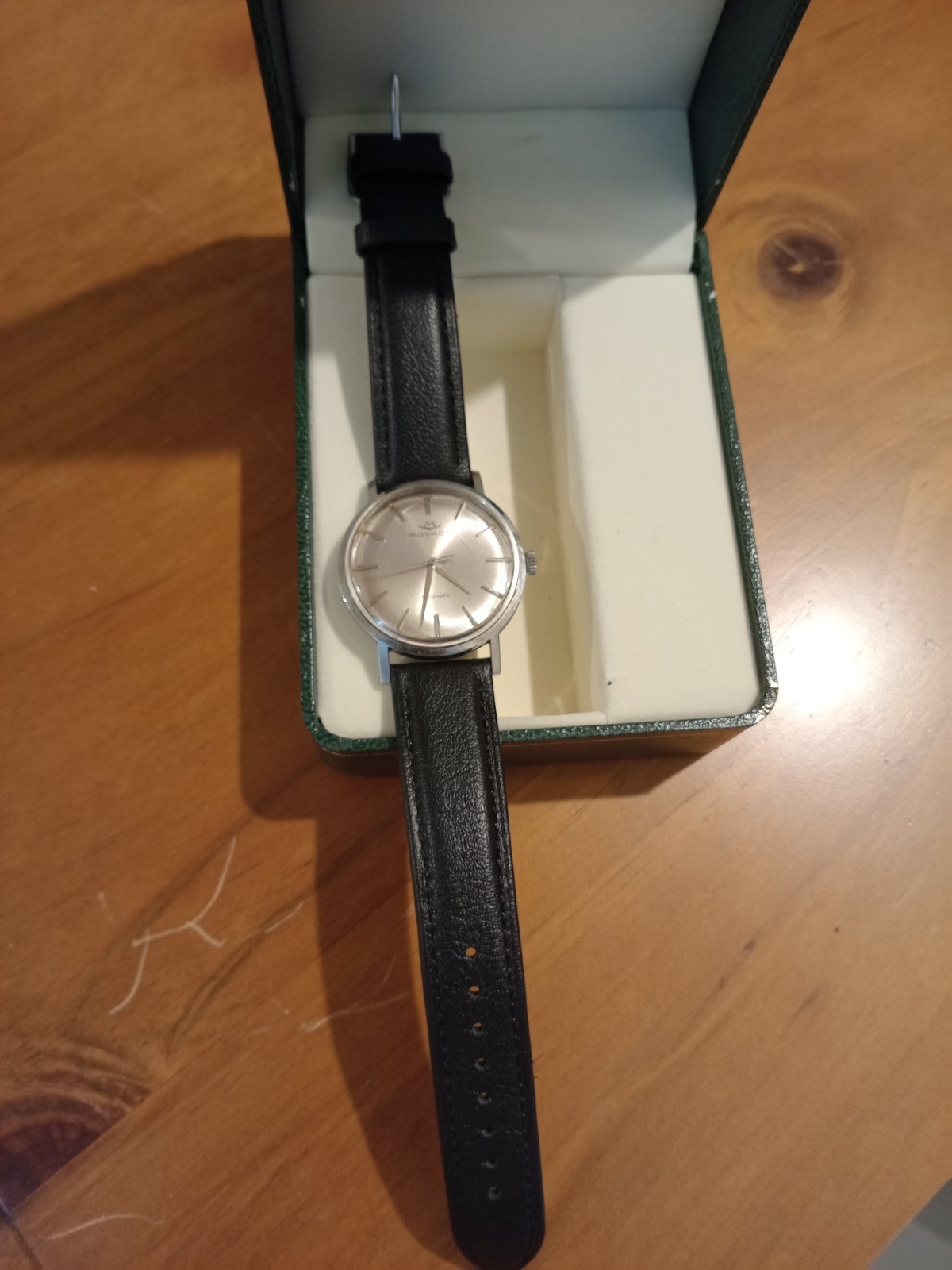 RARE Movado Kingmatic Sub-Sea 28 Jewel Vintage Wristwatch Made in Switzerland