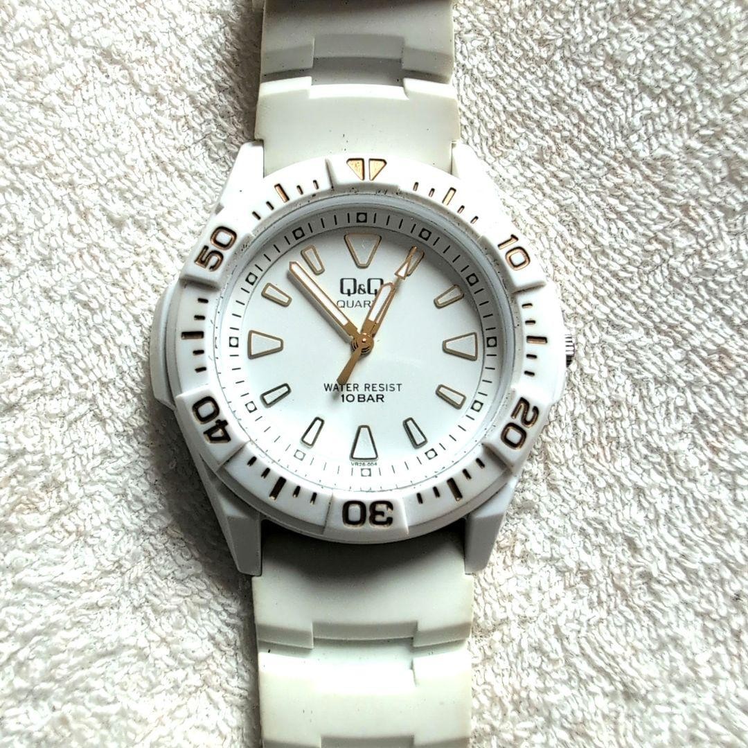 [Fully Functional] Q&Q Quartz Watch, White, 10 BAR nu