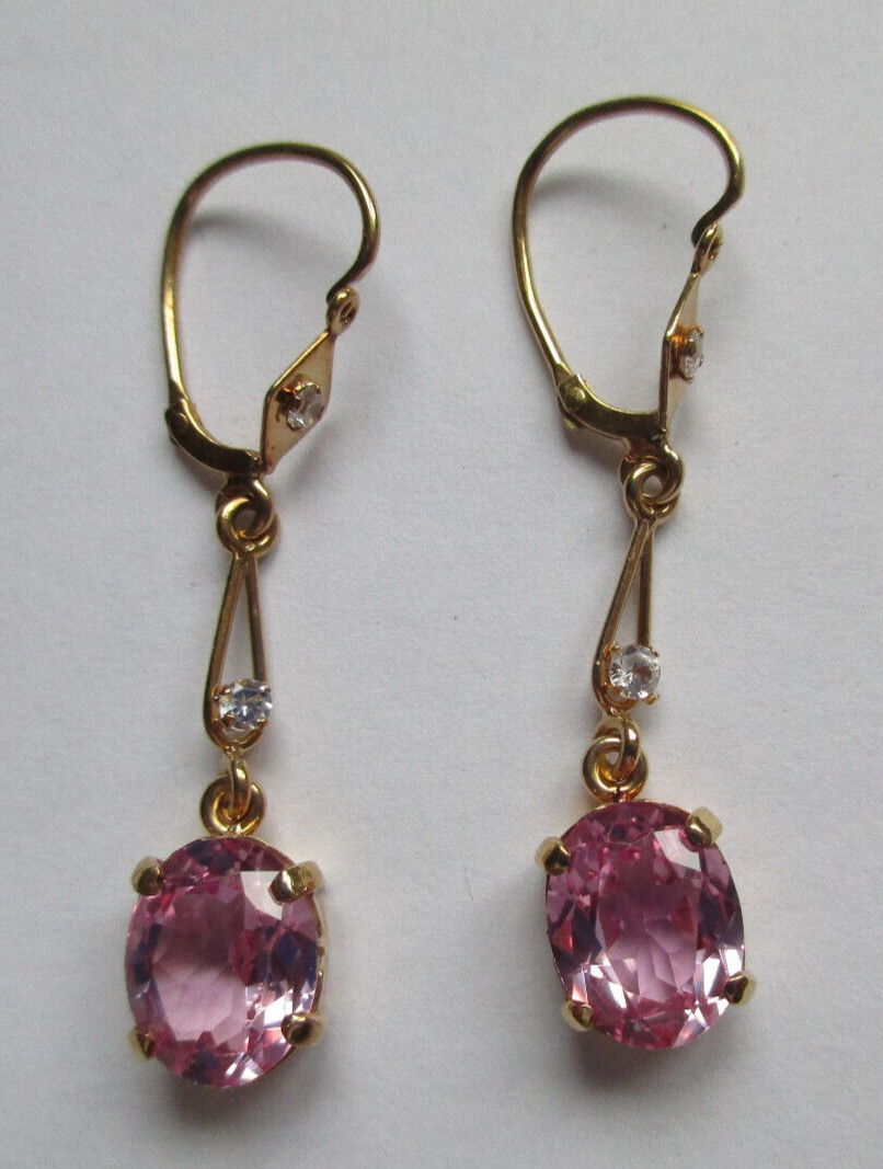 18K Gold Earrings 1.50″ Long 4.40 Grams