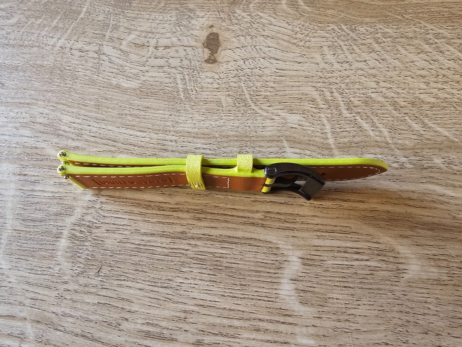 BRIGHT GREEN GENUINE LEATHER WATCH STRAP 20MM EASY FIT HIGH QUALITY STEEL BUCKLE