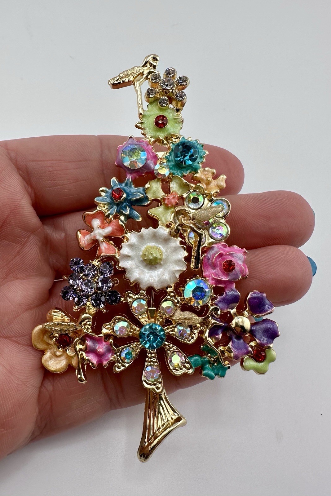New GT Designer Inspired Enamel Rhinestone Christmas Tree Brooch Pin 3.5″