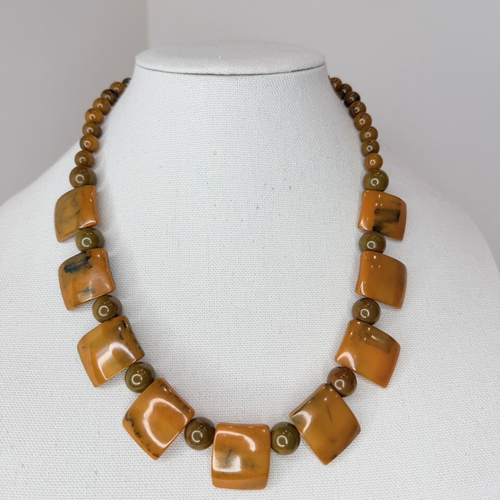 Vintage Butterscotch Tested Bakelite Bead Necklace 21” Art Deco Chunky Retro MCM