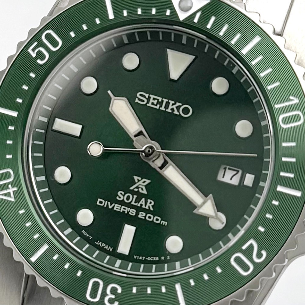 Seiko Men’s Prospex Solar Scuba Green Dial Diver Stainless Watch SNE583