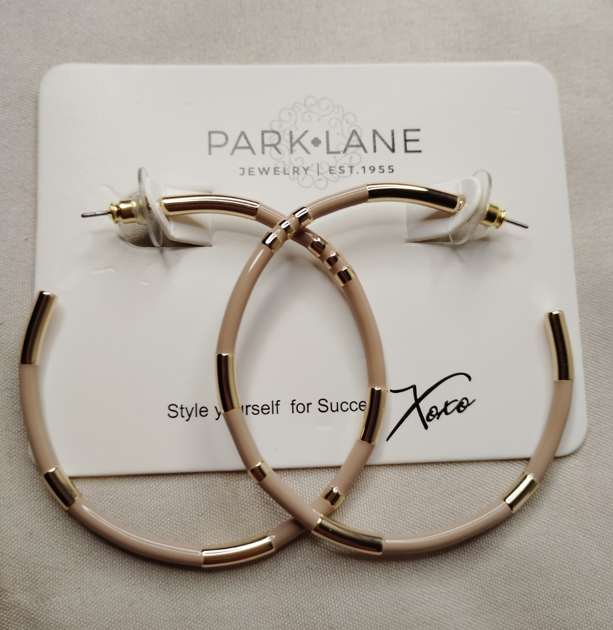 Park Lane Beige Enamel Gold Tone Round Hoop Earrings Post Back No Stone