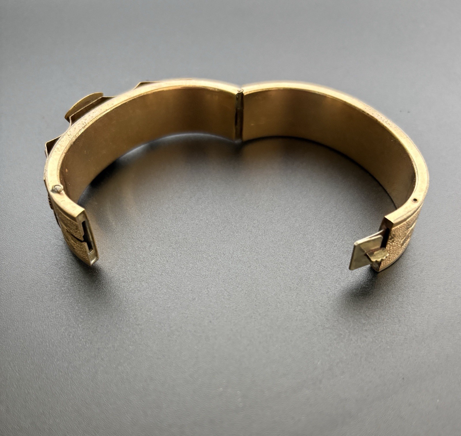 Antique Gold Filled Vic Etruscan Taille D’Epargne Black Enamel Bangle