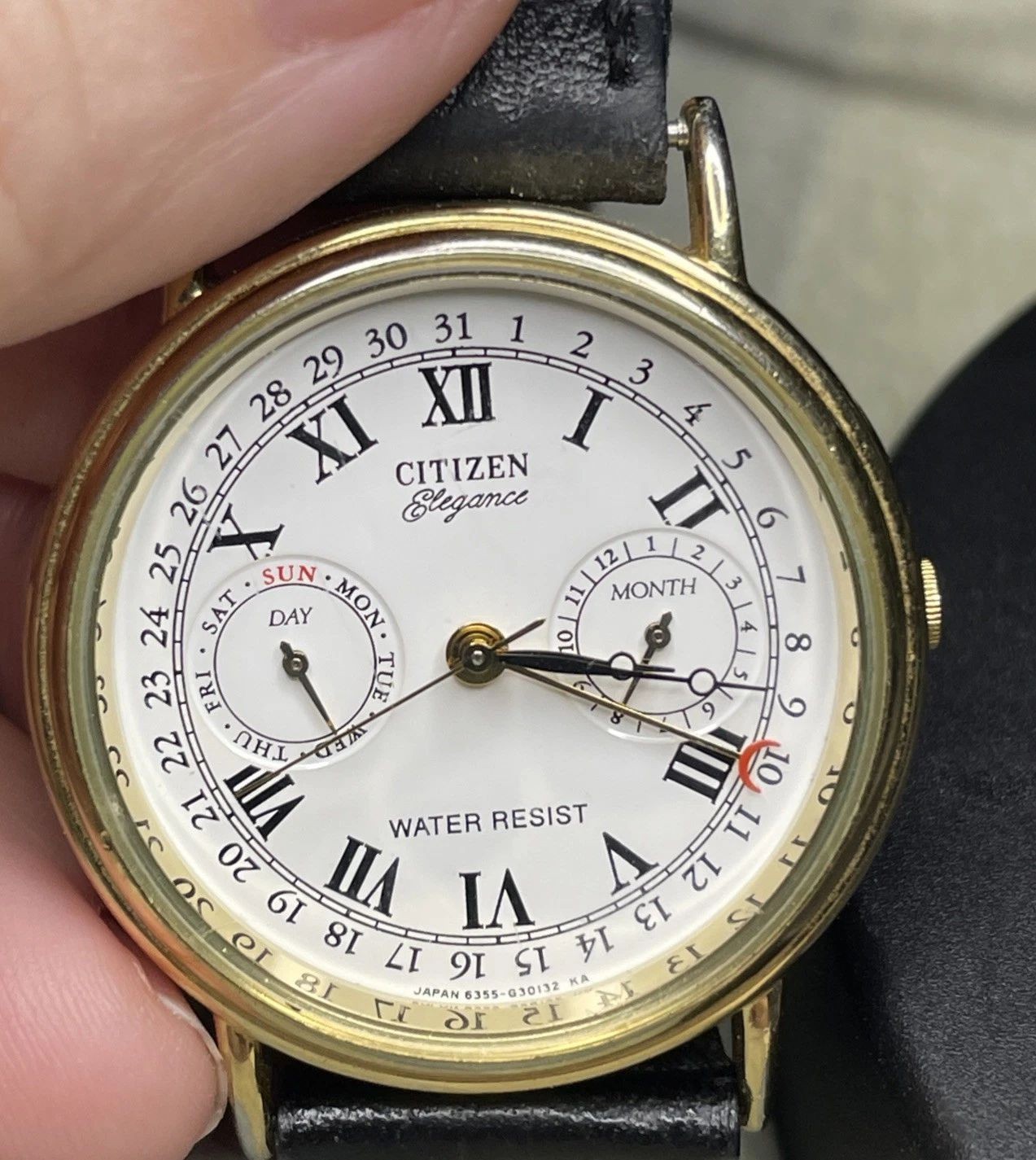 Citizen Quartz Elegance 6355 Triple Calendar Gold Tone Watch 35mm E