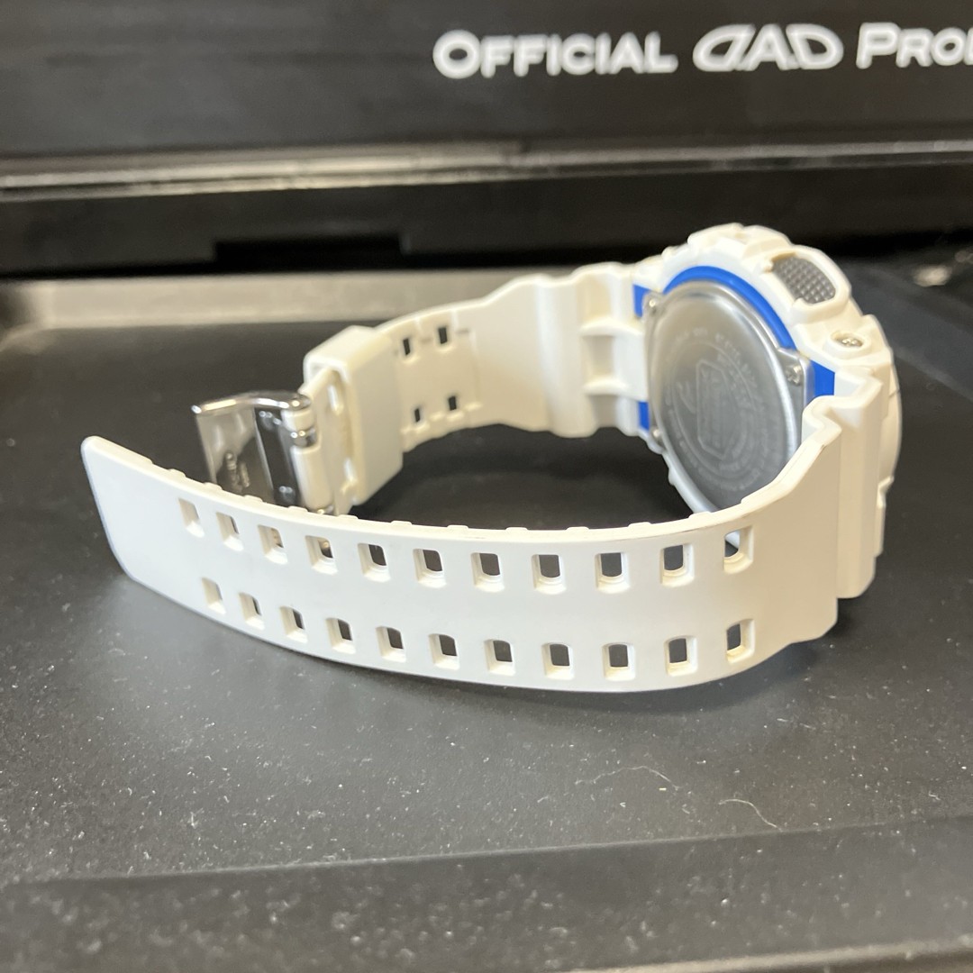 Excellent condition G SHOCK GA 100B White
