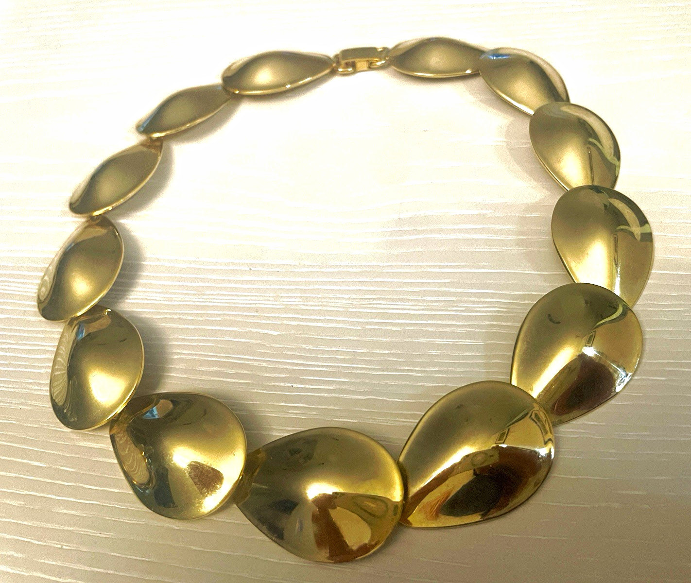 Vintage Estate Gold tone necklace Free Shipping