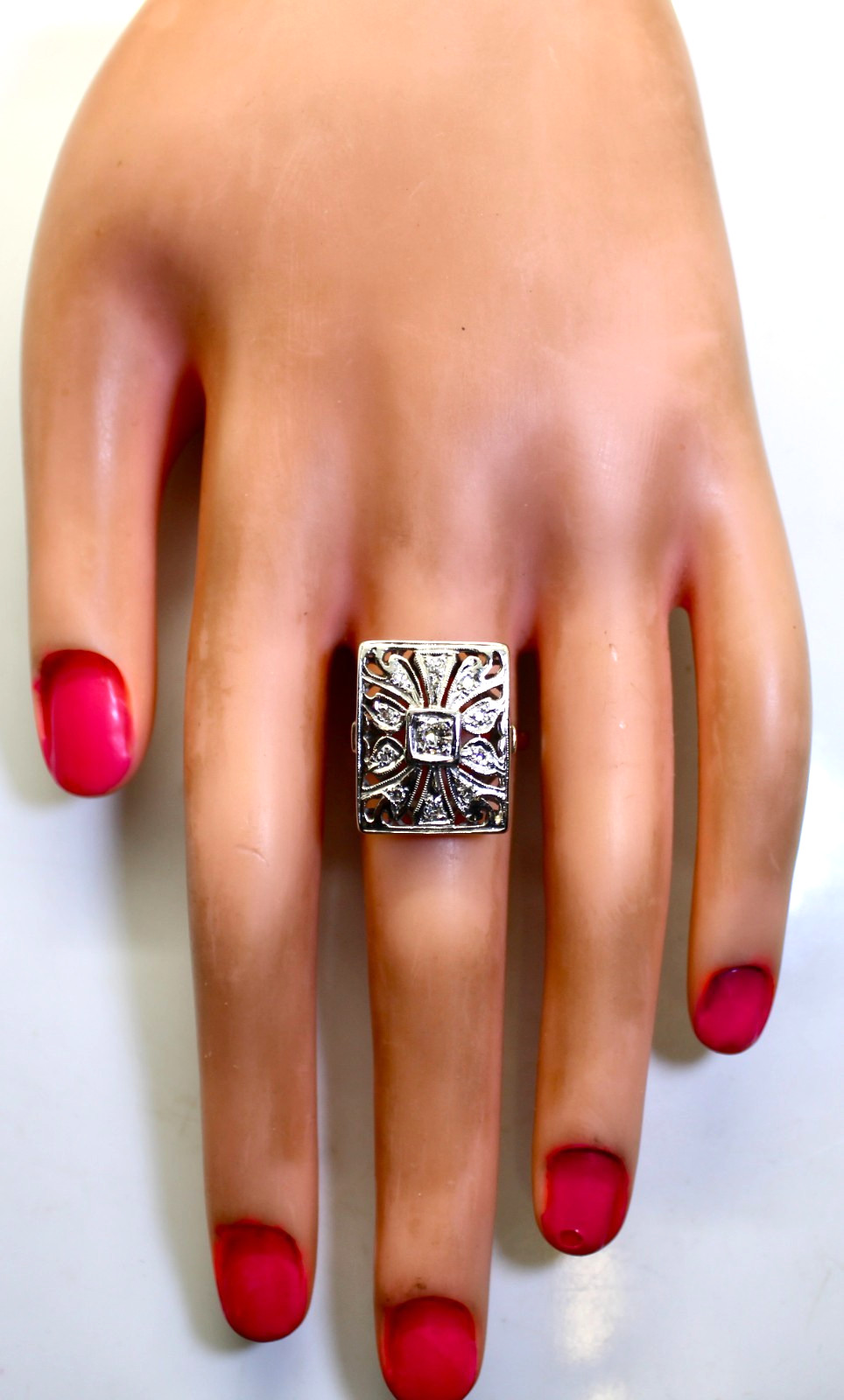 Gorgeous Antique 14K White Gold Ladies .45 Ctw Diamond Cocktail Ring, 6.7 Grams