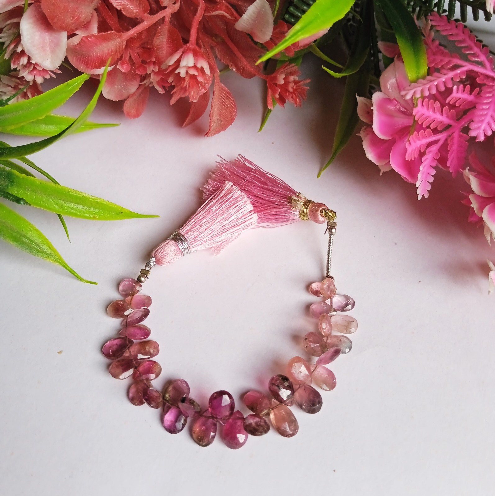28 Carat 7×5 to 9×6 MM Natural Watermelon Pink Bi Color Tourmaline 4 Inch Beads