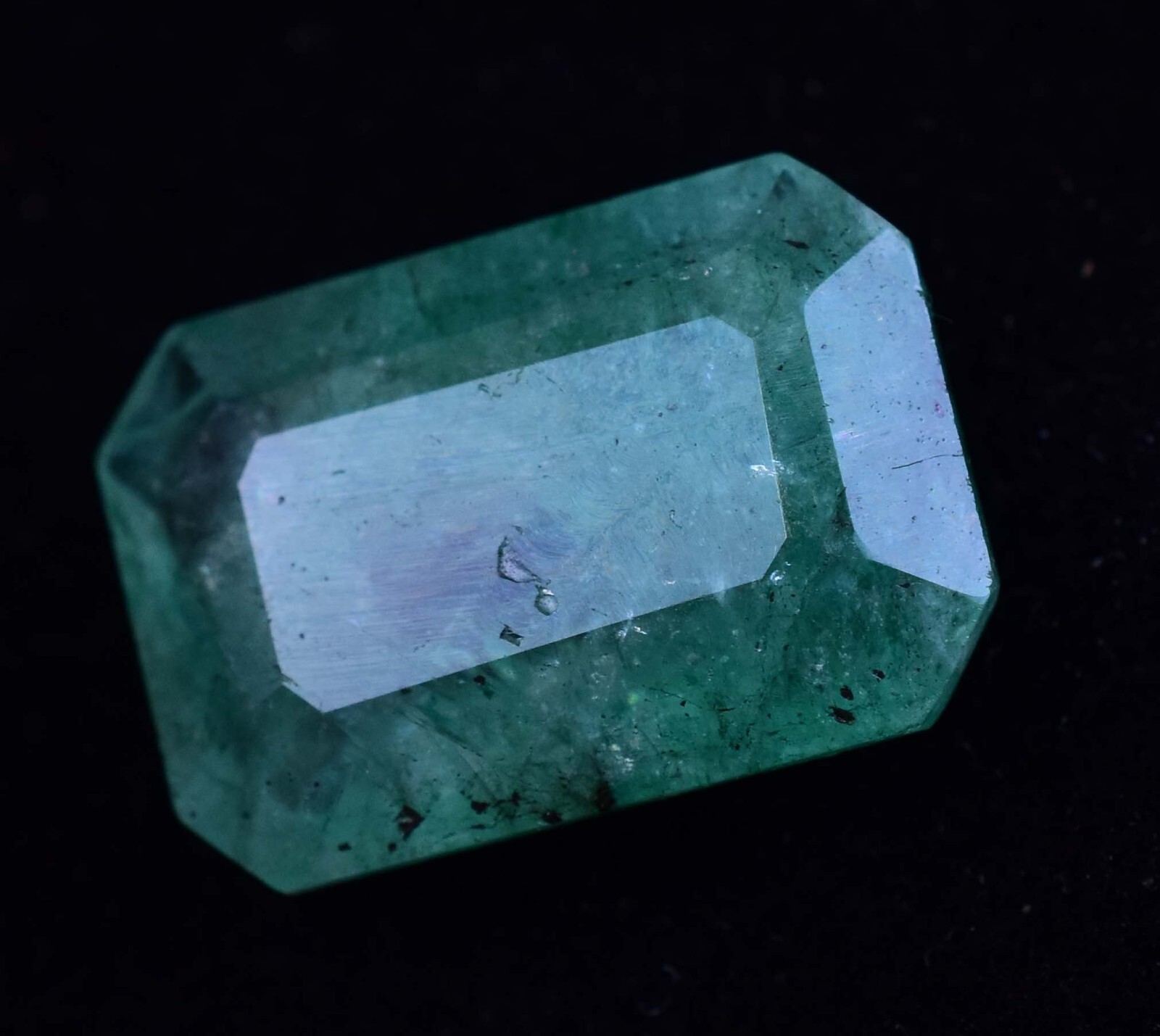 Rare Natural Green Colombian Emerald 7.60 CT Certified Emerald Loose Gemstone