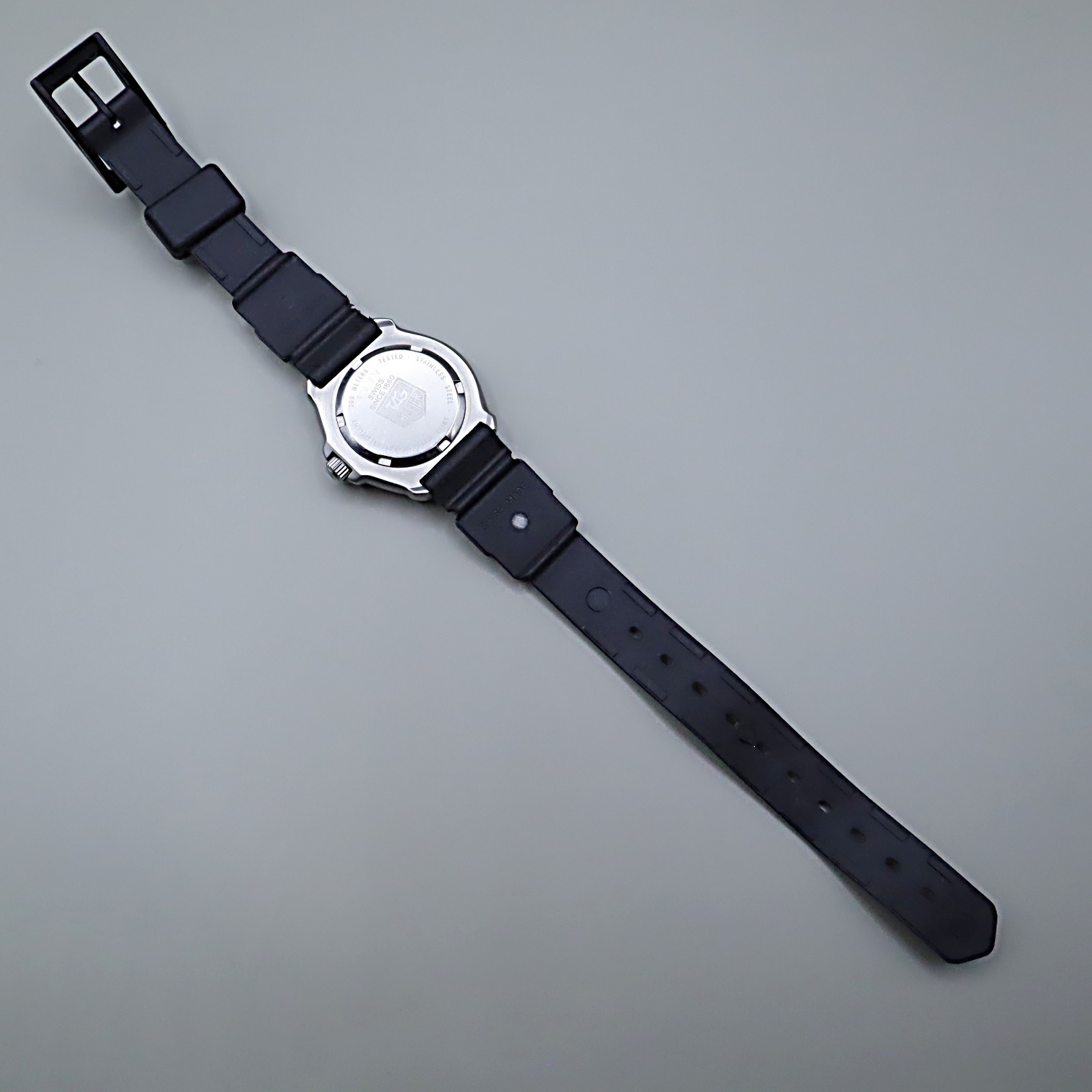 IN BOX *MINT* TAG Heuer Formula 1 376.508 Black Dial 28 mm Women’s Qz Watch