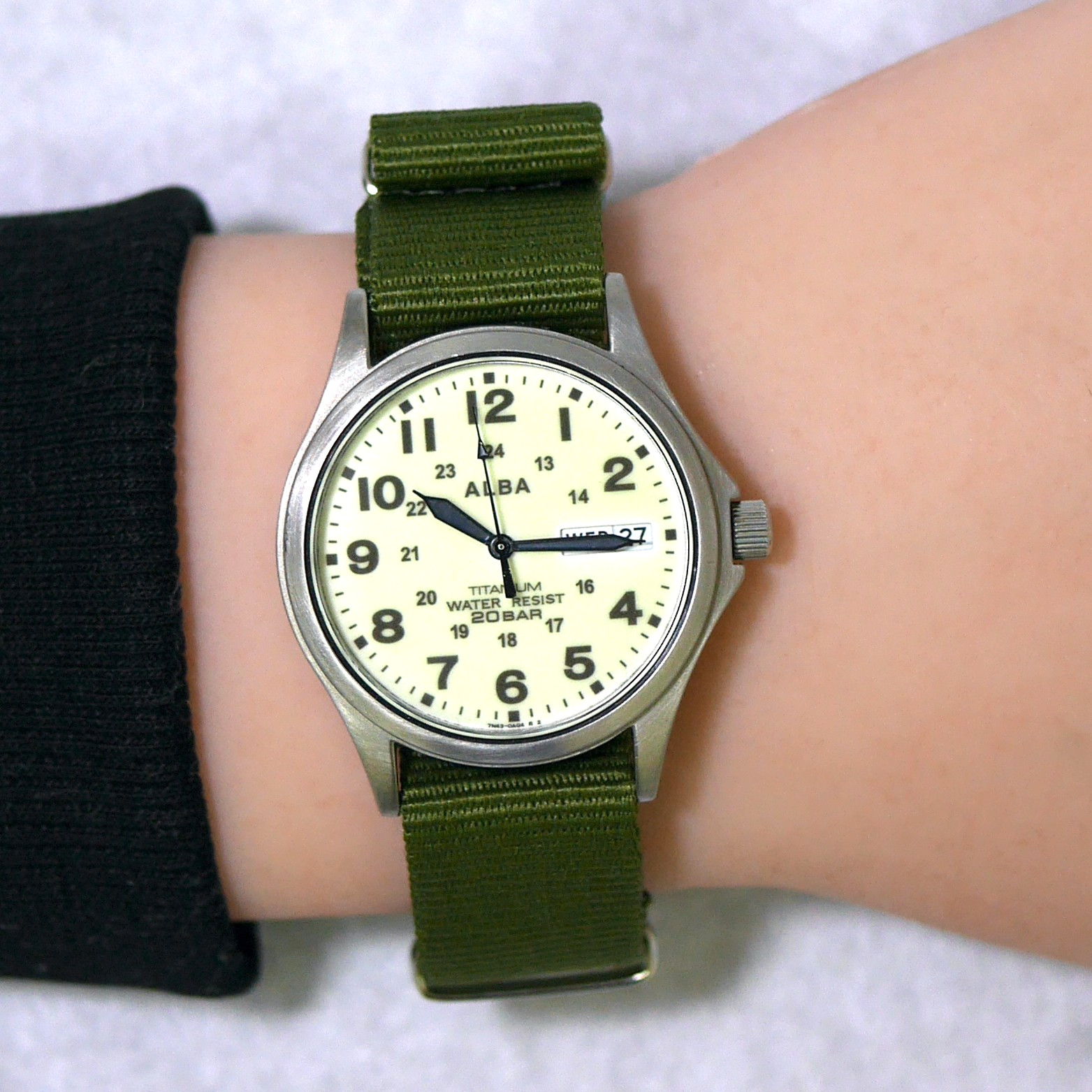 SEIKO ALBA 7N43-0AE0 Titanium Full Luminous DayDate Men’s Field Watch 2012 Japan