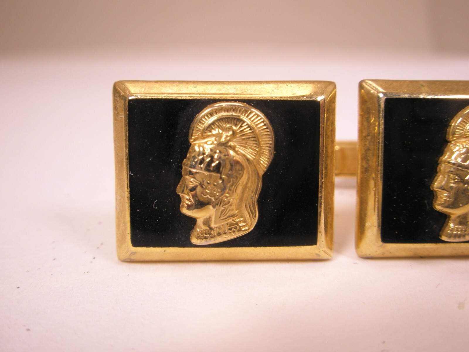 Helmeted Knight Warrior Soldier Vintage KINNEY CO Cuff Links