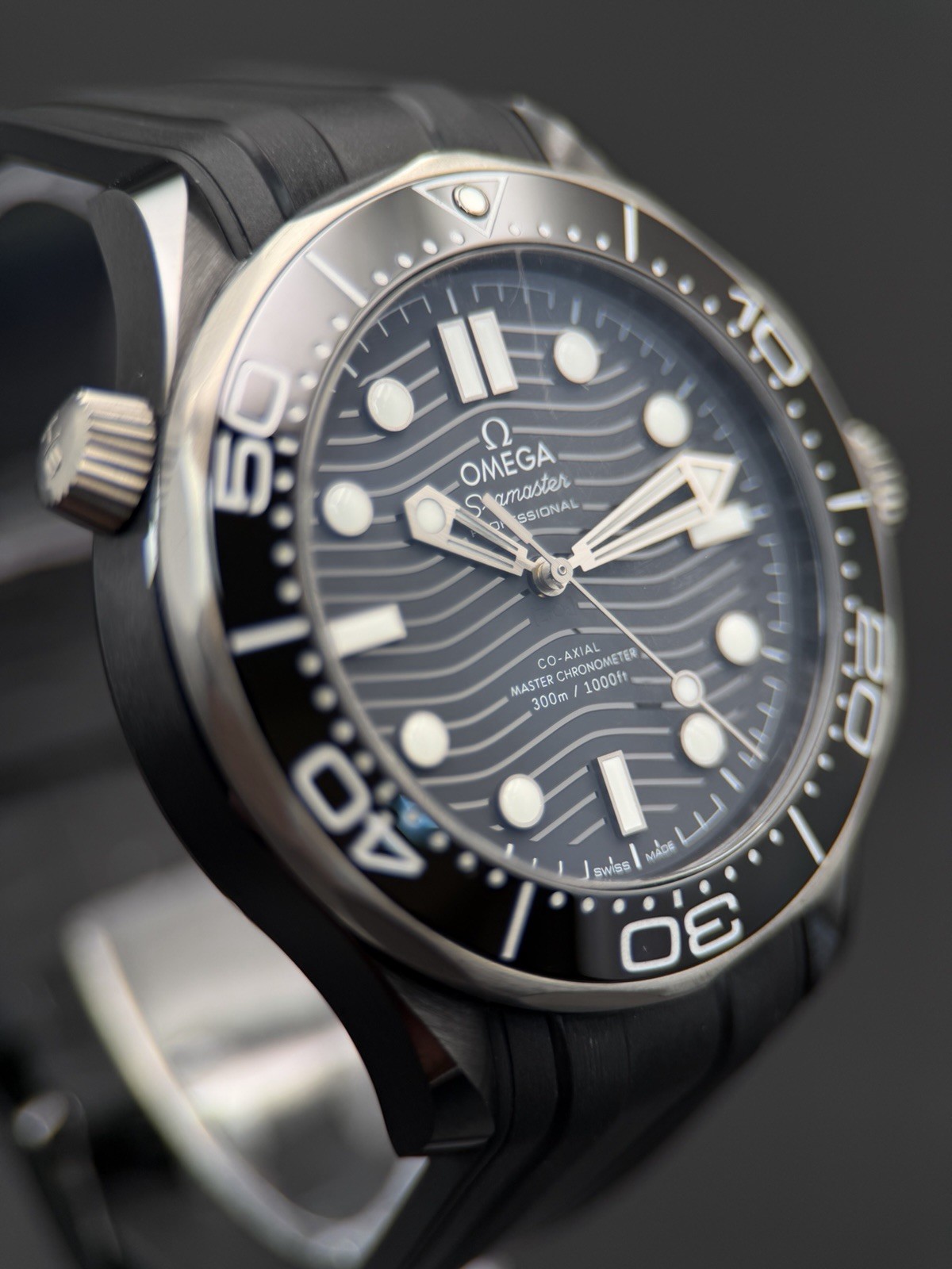 OMEGA Seamaster Diver 300M Ceramic And Titanium 210.92.44.20.01.001 Excellent