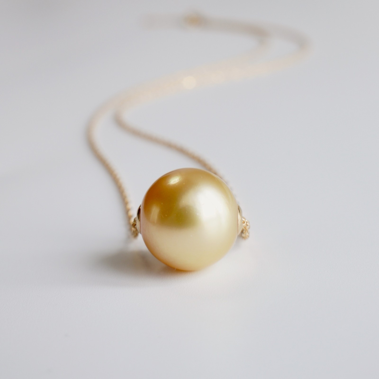 11.6mm Golden South Sea Pearl Pendant Necklace 18K Yellow Gold, 18″ Adjustable