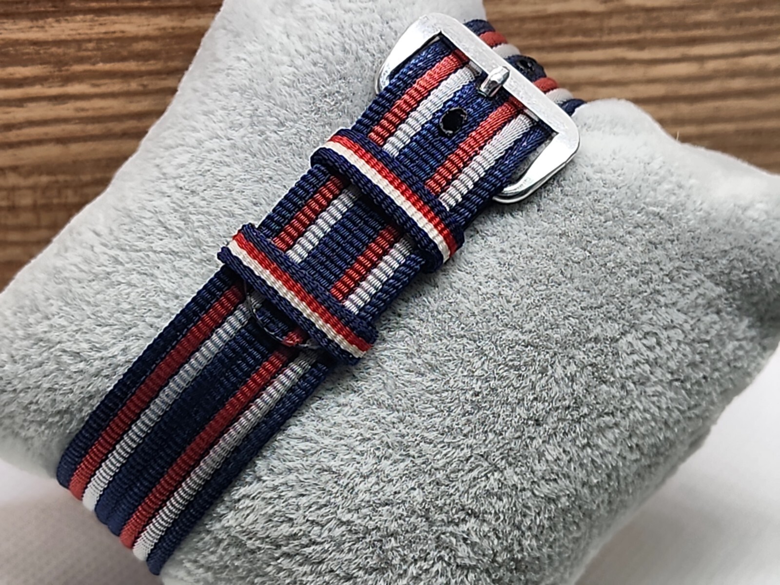 1960’s-1970’s NOS 16mm Red, Wh, Blue Nylon Thread Thru Military Style Watch Band