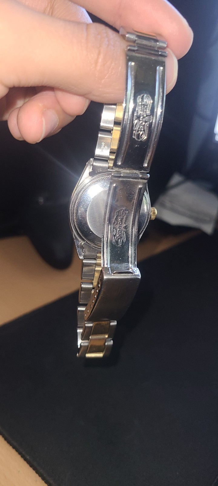 Rolex Oyster Perpetual Date Silver Dial Non-Numeric Hour Marks Metal 15000