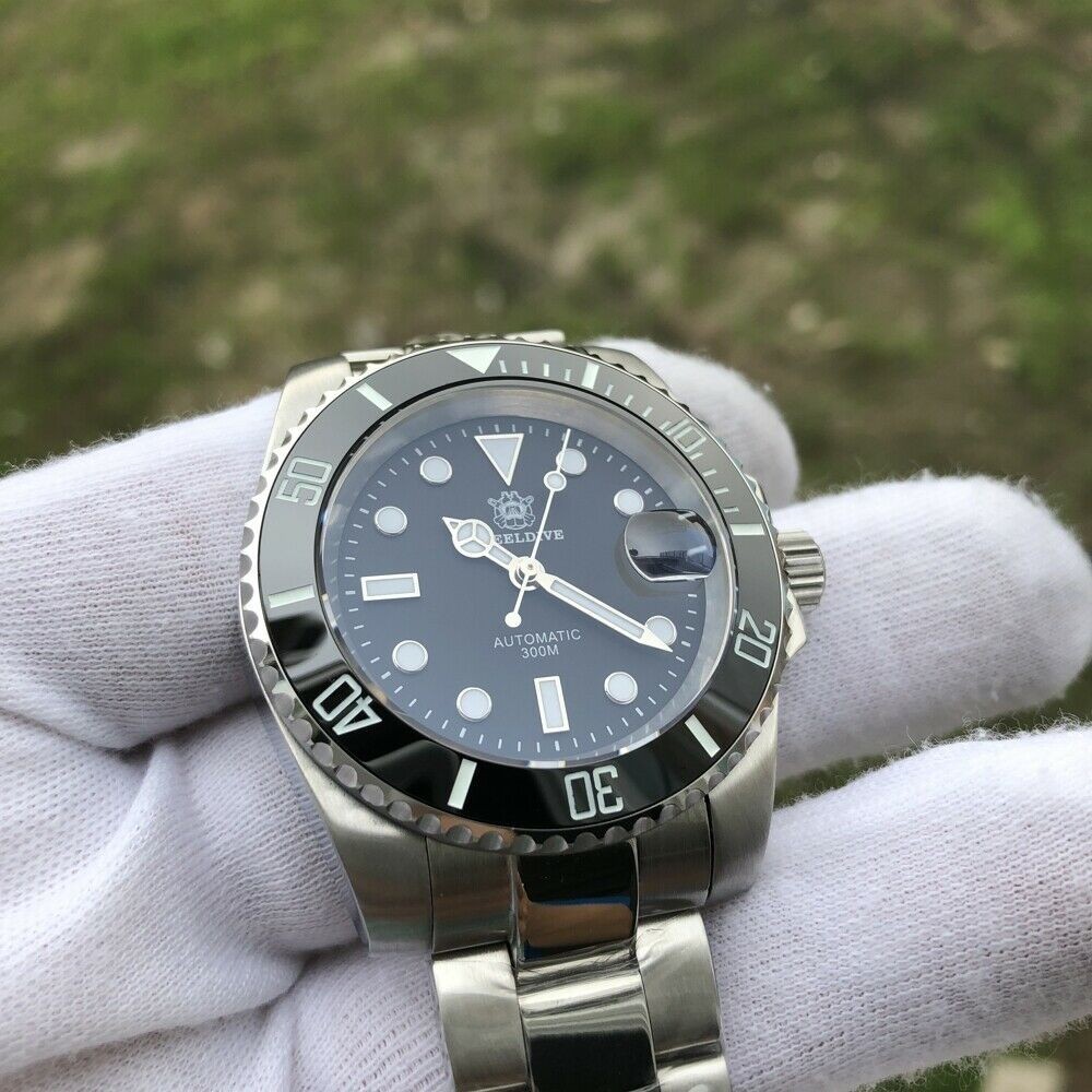Steeldive SD1953 Black Sub 300M Automatic Dive Watch Sapphire NH35 24 Jewels
