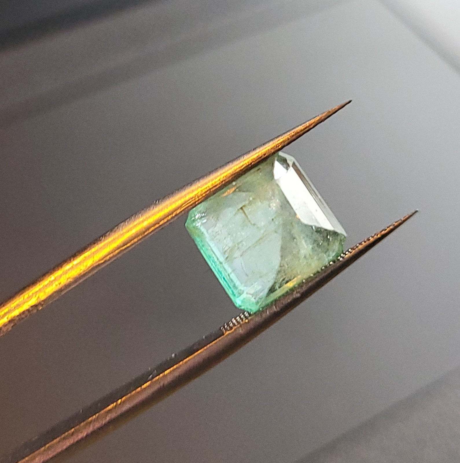 Top Natural Untreated Certified Vivid Green Ethiopian Transparent Emerald 4.55ct
