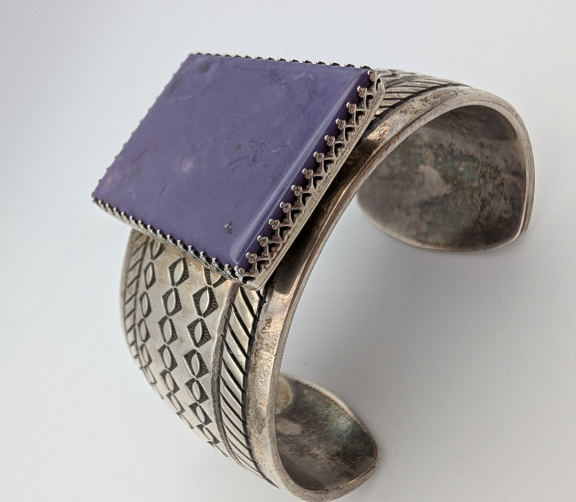 Gary S. Custer Navajo Sterling Charoite Cuff 114g Hand-Stamped 1⅜” Wide