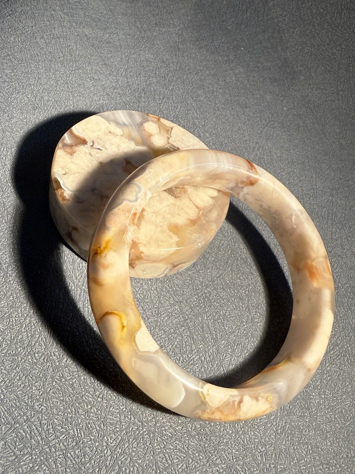 58.3mm Madagascar Sakura Agate Cherry Blossom Bangle/Flowers Blossom