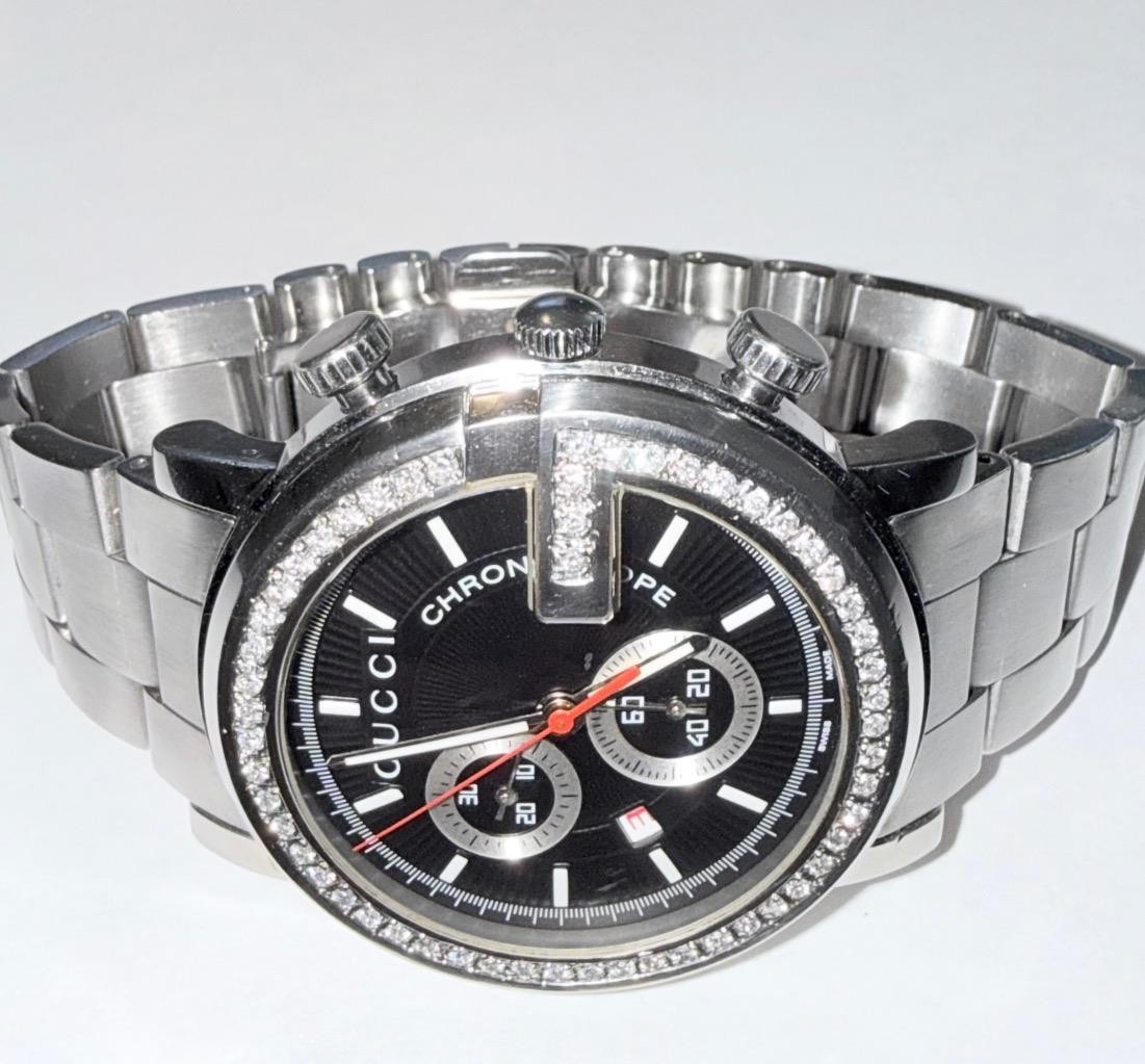GUCCI MENS 101M CHRONOSCOPE LAB GROWN DIAMOND WATCH (PARTS/REPAIR)
