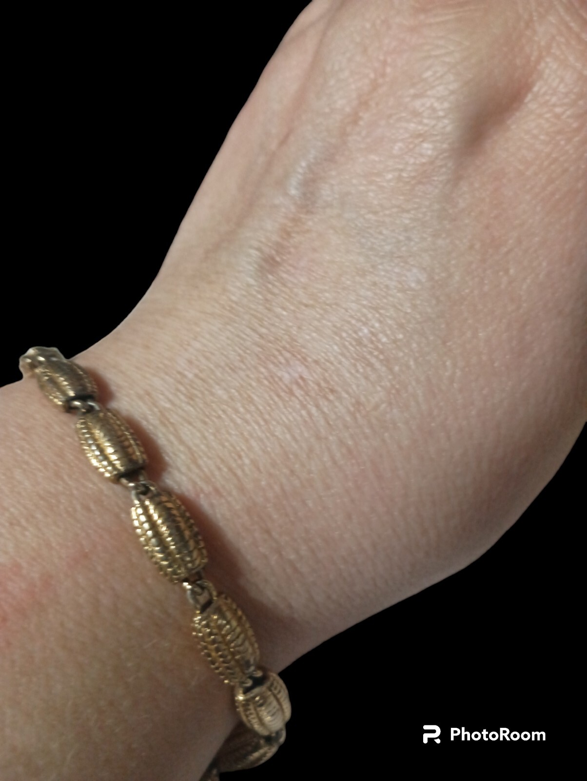 Signed Monet Gold Tone Bracelet With Safety Chain Textured Exquisite Piece
