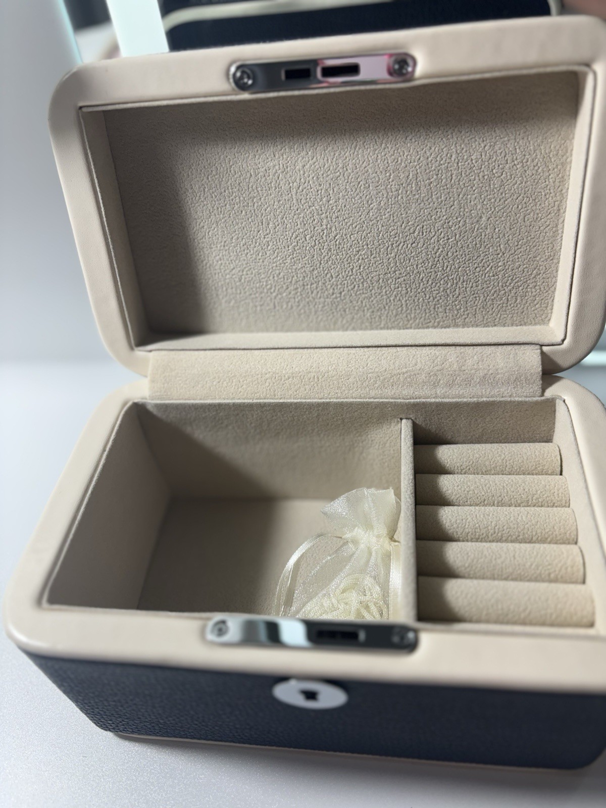 Things Remembered Lock Jewelry Box Blue Faux Leather W/Key Monogrammed C.F. -NEW