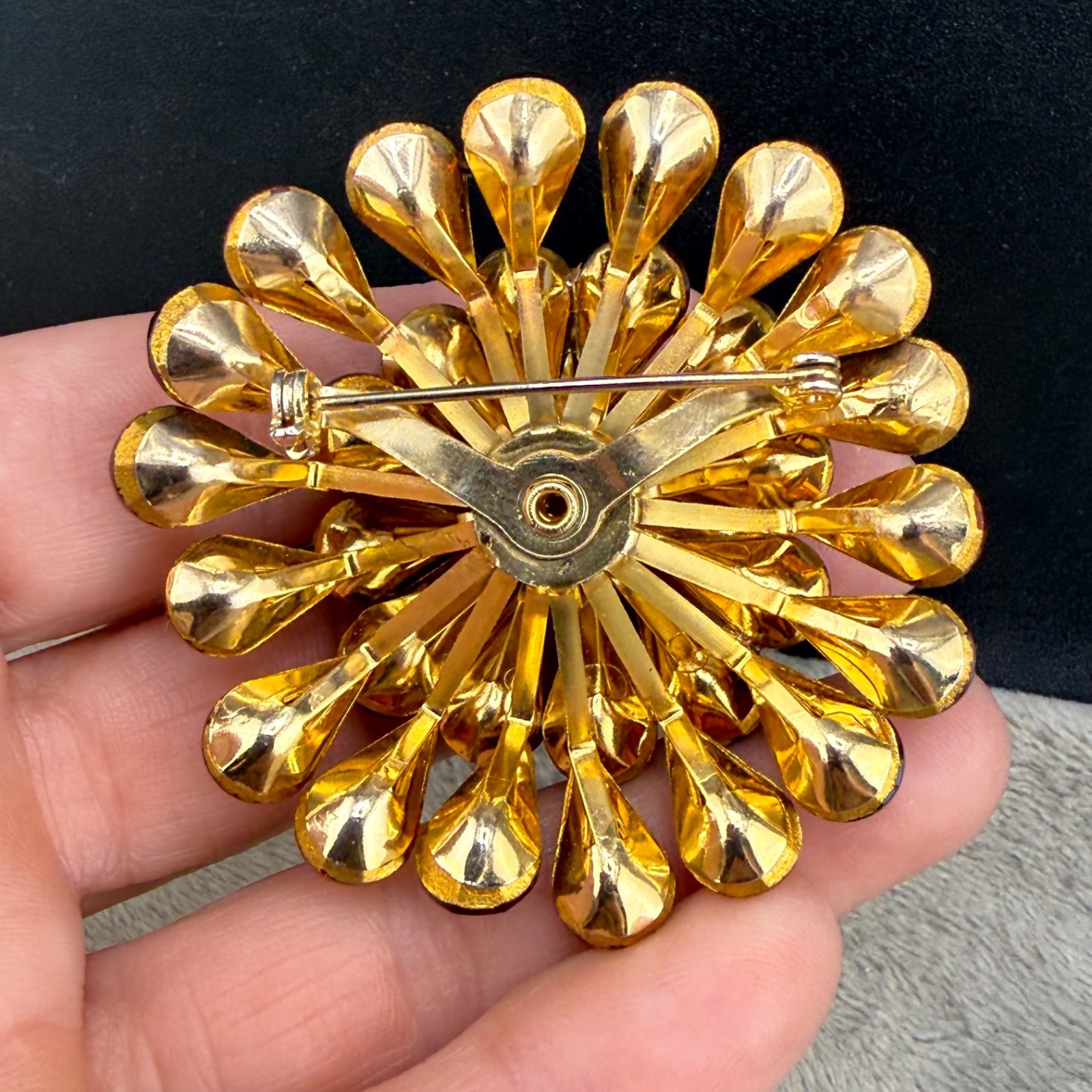 Vintage Rhinestone Brooch Orange Brown Gold Tone Layered Sparkle