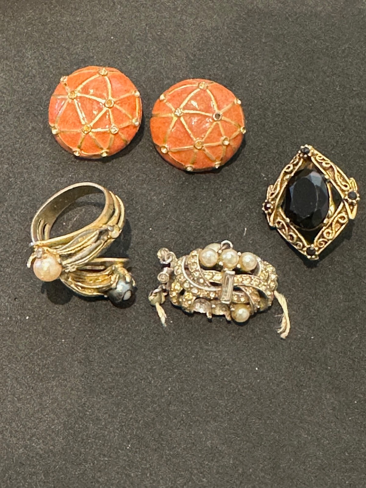 Mixed Bag of Mom’s Vintage Jewelry Valuable? Described as Best I Can Plus BONUS