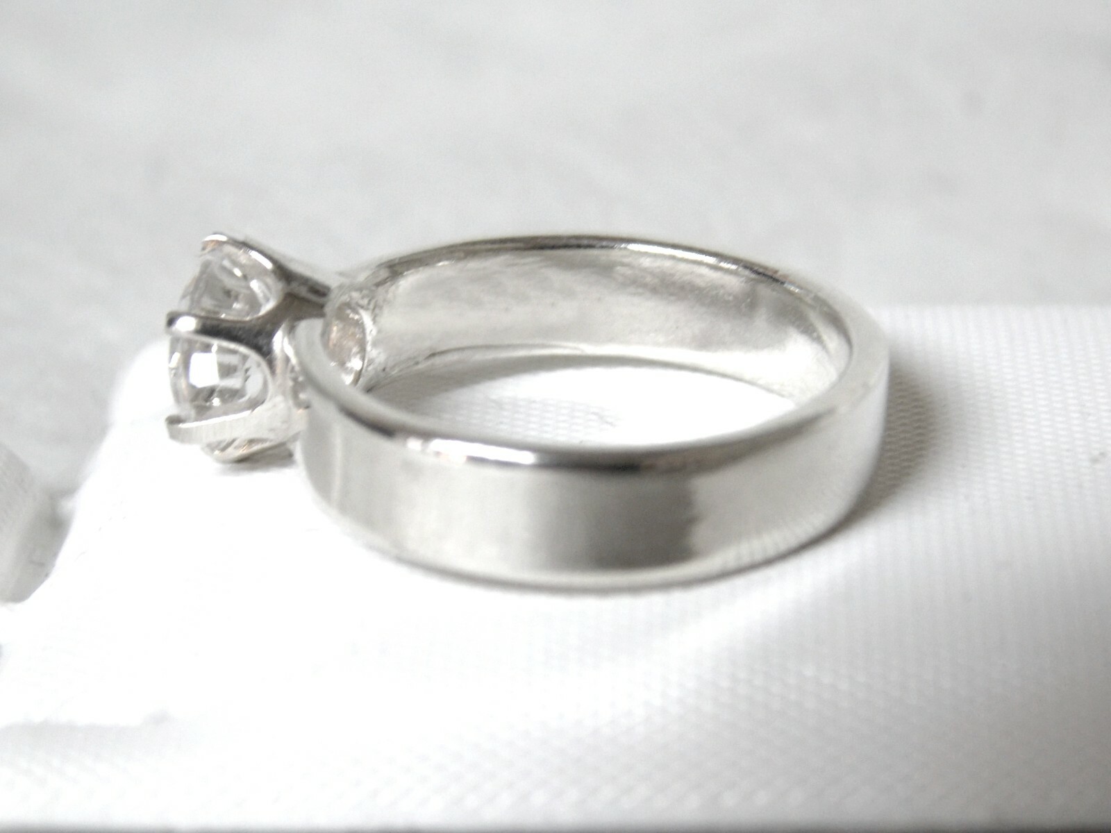 White Zirconia – Size 6.5 Ring – 925 Sterling Silver USA Made – 4.5mm Wide Band