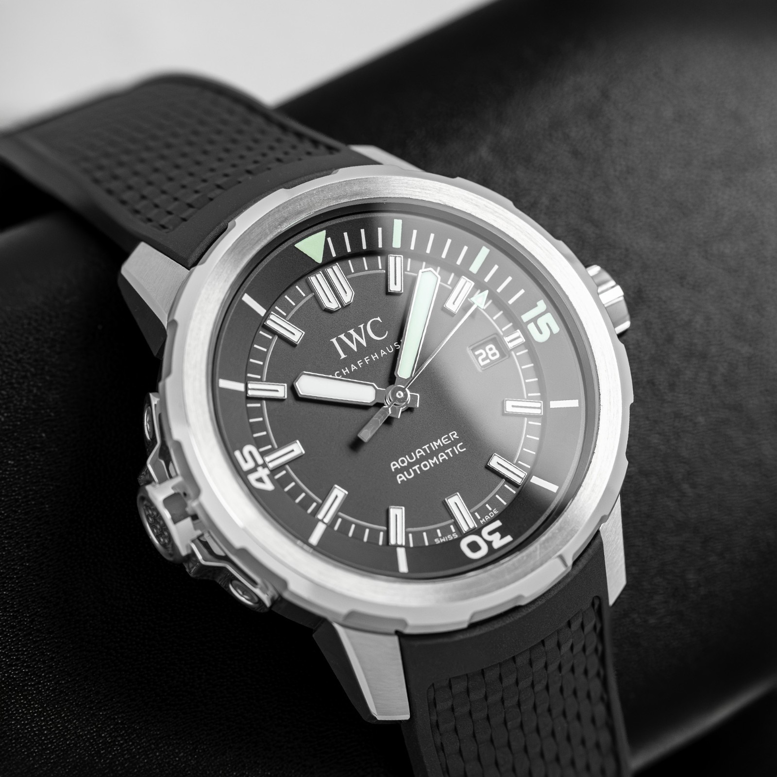 IWC Aquatimer Men’s Black Watch – IW328802