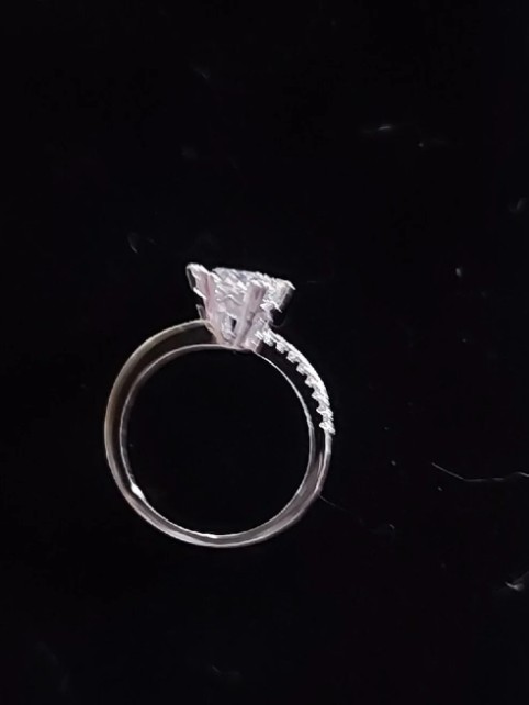 Rhodium-plated Solitaire Ring with Moissanite Center Stone – Size 7