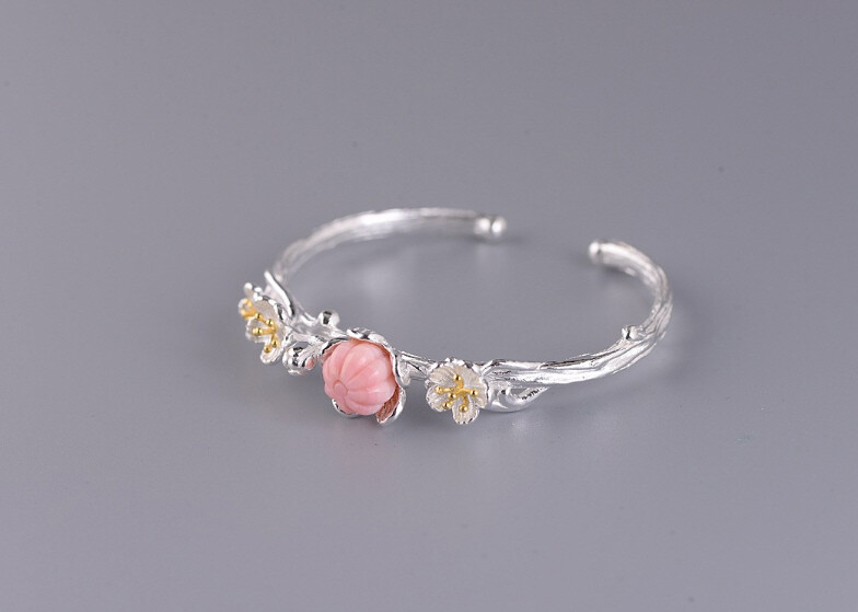 I05 Armspange Zweig mit Blüten aus Silber 925 und Blüte aus rosa Perlmutt
