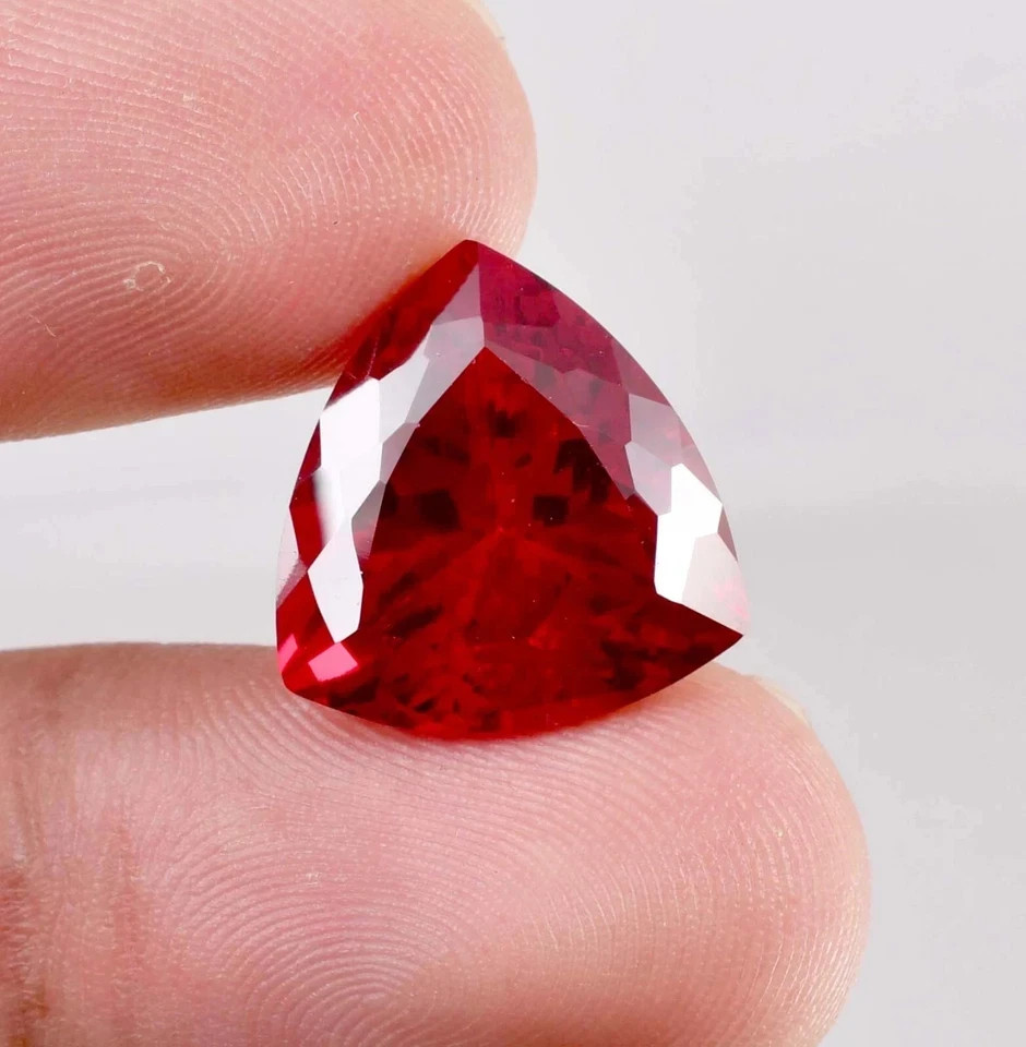 31 Ct Natural Blood Red Ruby Trillion Cut Certified Loose Gemstone Mozambique