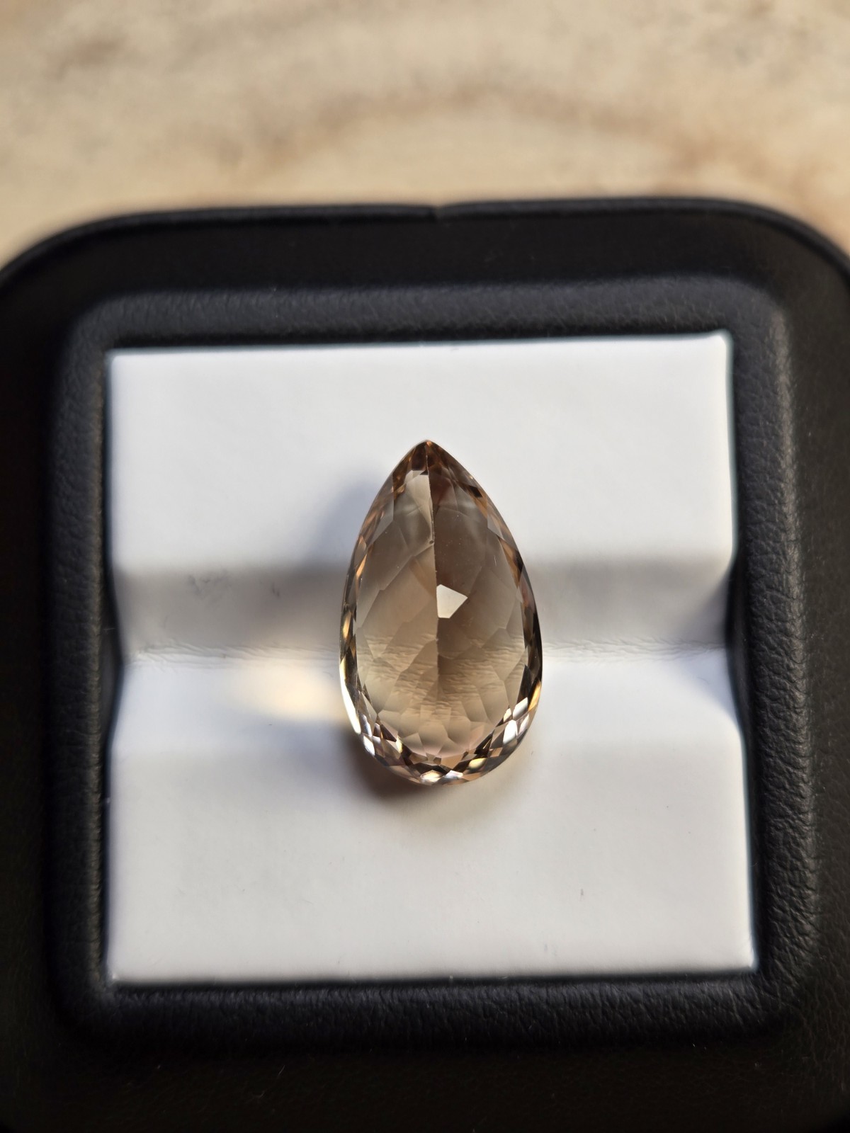 Champagne Topaz 11.00ct VS Pear Cut 17.7×10.3mm Loose Gemstone Brazil