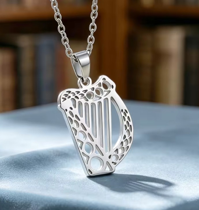 Silver Stainless Steeln Celtic Harp Pendant with 45 cm chain plus 5cm extender