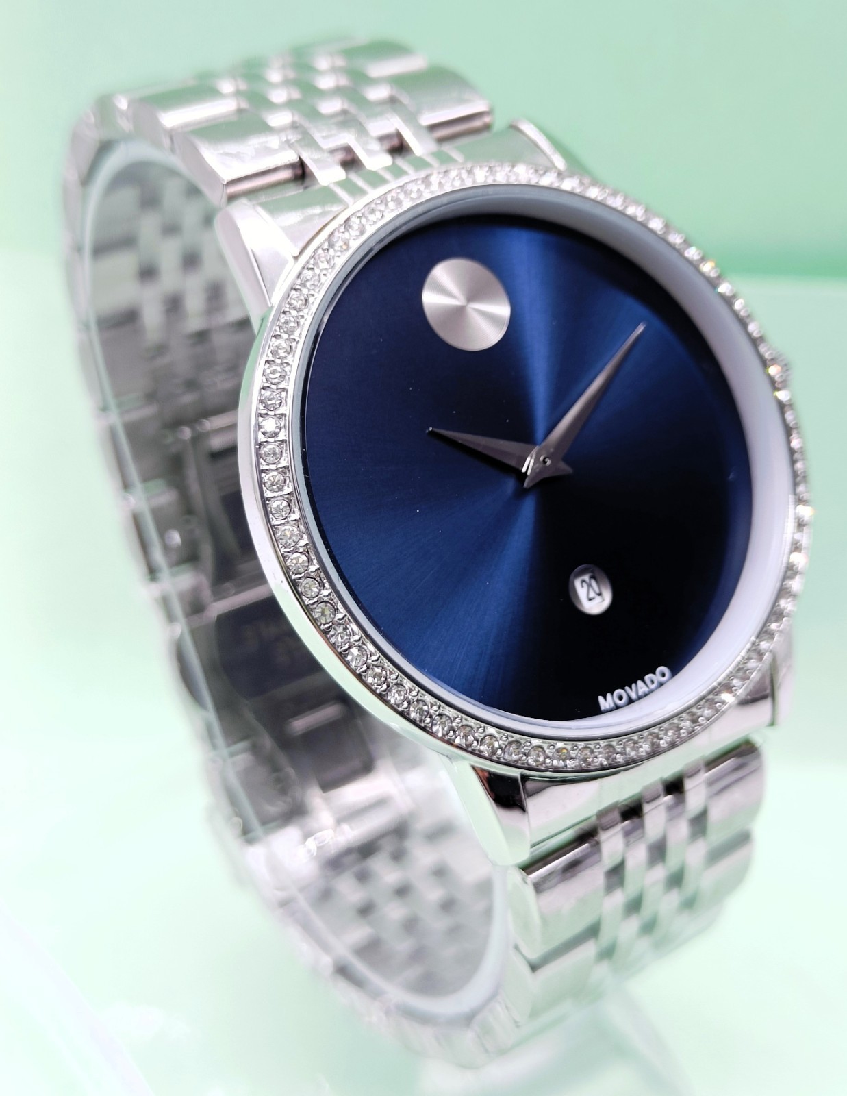 Fantastic Movado Museum Classic Analog Date Indicator Quartz Men’s Wrist Watch