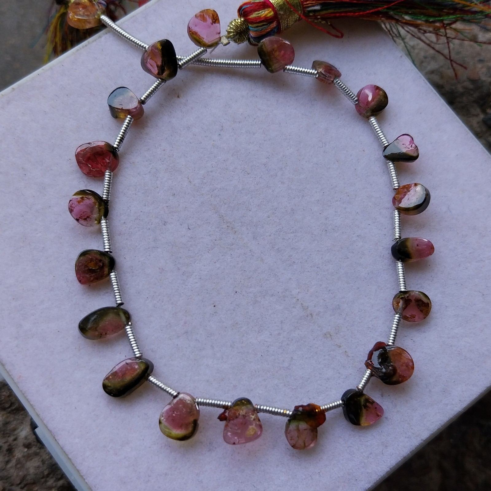 22 Ct 5.5×4.5-8×4 MM Natural Smooth Bi Color Tourmaline Slice 8 Inch Beads
