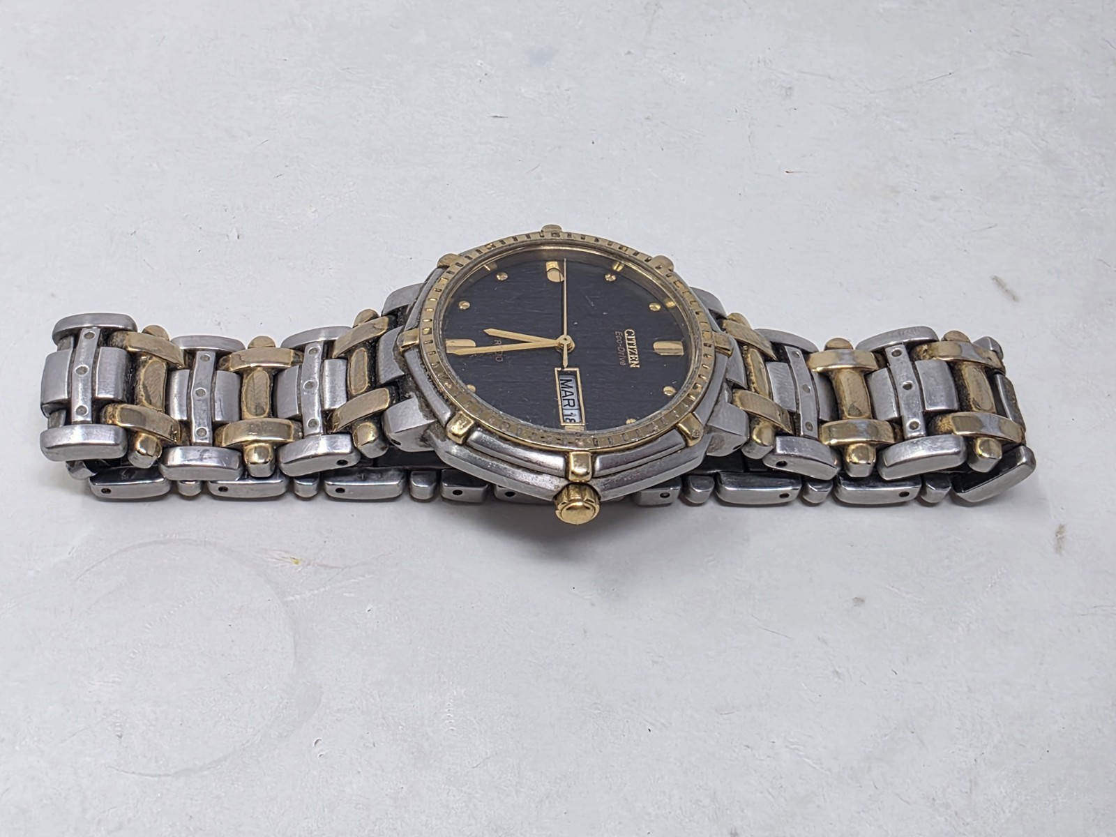 Citizen Eco-Drive 2 Tone Watch E101-S030528